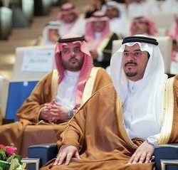 23 شاحنة إغاثية مقدمة من مركز الملك سلمان للإغاثة تعبر منفذ الوديعة متوجهة إلى اليمن