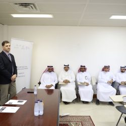 وزير التعليم يلتقي بنائبة الأمين العام للأمم المتحدة