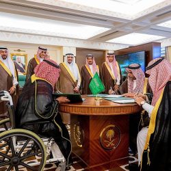 سمو نائب أمير الحدود الشمالية يلتقي بركن إدارة الفوج الـ37 بالحرس الوطني