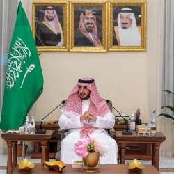 #كريم_بنزيمة لاعب ريال مدريد يفوز بجائزة الكرة الذهبية لأفضل لاعب في العالم.