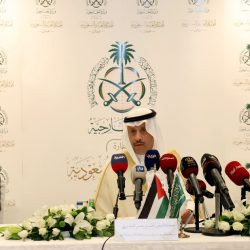 سمو نائب أمير الحدود الشمالية يستقبل مدير عام فرع هيئة الرقابة ومكافحة الفساد