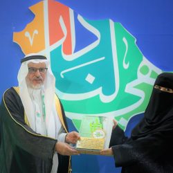 *أول إنسان آلي بشري بالعالم في قمة الرؤساء التنفيذيين لتقنية المعلومات بالسعودية*