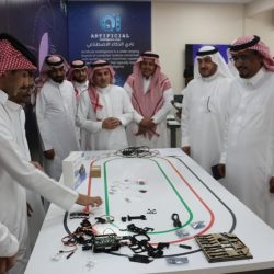 محافظ بيشة يلتقي وفد من القنصلية الاندونيسية