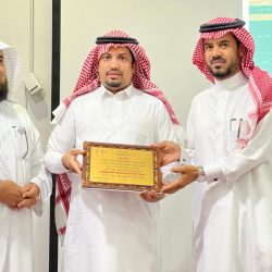 طاروح من الأحساء يبيع صقرين بـ 196 ألف ريال في مزاد نادي الصقور السعودي