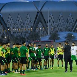 نادي الصقور السعودي يتوّج الفائزين بشوط فئة “جير قرموشة قرناس” في سباق الملواح