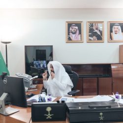 نائب أمير الشرقية يستقبل فريق “شعلة الشرقية” 