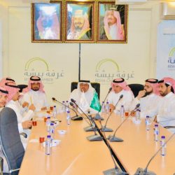 سمو نائب أمير منطقة جازان يؤدي صلاة الاستسقاء ..*