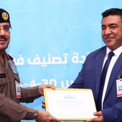 أمير منطقة الرياض يتوج الأمير سعود بن سلمان ببطولة “كأس الوفاء” 