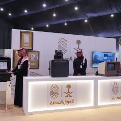 بلدية محافظة رياض الخبراء تطلق 10 حاضنات للباعة المتجولين