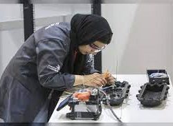 سمو أمير الشرقية يستقبل مجلس إدارة جمعية السكر ويكرم الداعمين