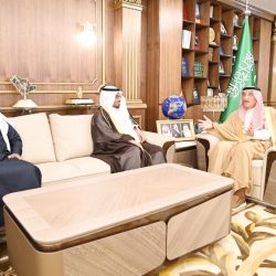 سمو الأمير فيصل بن نواف بن عبدالعزيز يدشّن الهوية البصرية لمهرجان مزاد الإبل بالجوف