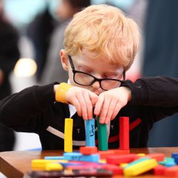 “صحة الرياض” تقدم برامج توعوية واستشارات نفسية واجتماعية في ملتقى “دراية” 