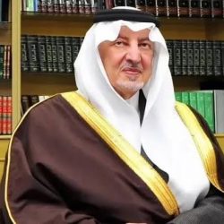 محافظ محافظة محايل عسير يدشن مهرجان العسل الأول بقنا