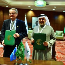 كود الطرق.. يوحّد الشروط والمعايير والمواصفات لإنشاء الطرق وصيانتها