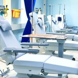 استقرار حالة التوأم السيامي العراقي (عمر وعلي) بعد 12 يوما من إجراء عملية فصلهما الناجحة 