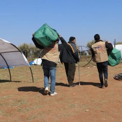 (750) ألف مصلٍّ من المعتمرين والزائرين يؤدون اليوم صلاة الجمعة في رحاب المسجد الحرام