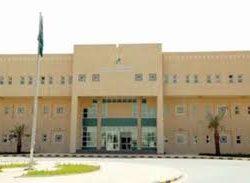 شراكة مجتمعية بين مدارس رؤية المستقبل بالهفوف وجمعية عيني لإعادة التدوير