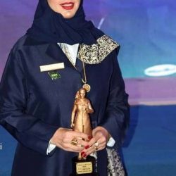 وزير النقل والخدمات اللوجستية يلتقي عددًا من مواطني منطقة نجران