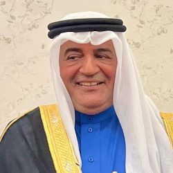 11 ساعة جراحية لإسئصال ورم نادر في قلب برفسور بمكة 