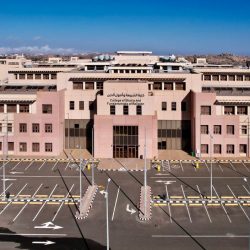 أمير الشرقية : مبادرة “بناء” لتوفير 1000 وحدة سكنية لمستفيديها نموذجا للتكاتف بين مكونات المجتمع