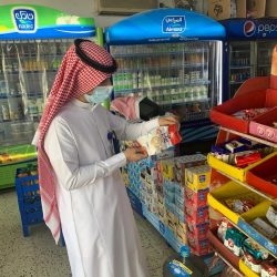 مركز الملك سلمان للإغاثة يسلّم 100 طن من التمور هدية المملكة لجمهورية باكستان