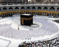 “الحصيني” يرجح أن يكون عيد الفطر يوم غد الجمعة