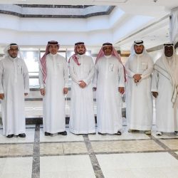 سمو أمير نجران يشارك قادة القطاعات العسكرية بالمنطقة وجبة الإفطار