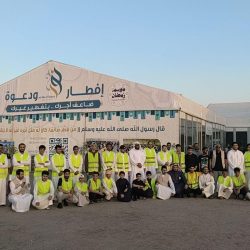 ربطه باكتمال القمر في 6 أبريل.. تحذير مرعب للعالم الهولندي!