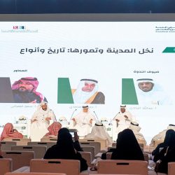 “توجيه أولياء الأمور”.. جناح جاذب لاهتمام الأسر في معرض برنامج “آمن”