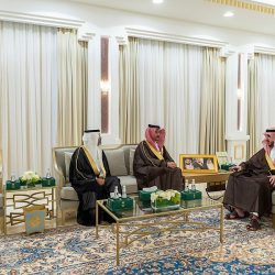 مؤتمراً للتعريف ببرنامج ذوقيات الحدائق    