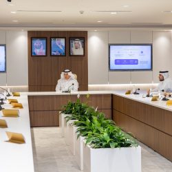 سمو محافظ الأحساء يتفقد شعبة الابعاد بالمحافظة