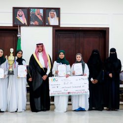 بحضور لمسة وفاء لأهل العطاء  تم عقد اتفاقية تعاون تجمع السوق الشامل  والأطفال ذوي الإعاقة بعسير