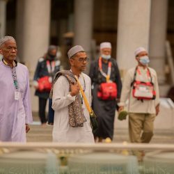 محافظ المجمعة يستقبل مدير تعليم المجمعة بمناسبة تحقيق دوري المدارس