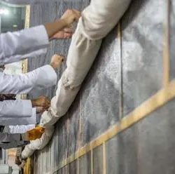 وكيل أمين العاصمة المقدسة يدشّن برنامجًا توعويًّا للتعريف بسلامة الغذاء بمكة المكرمة