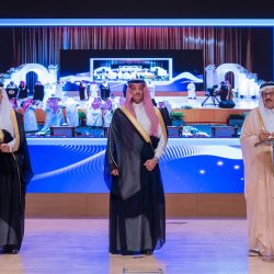 نائب أمير الشرقية يستقبل نائب وزير الموارد البشرية والتنمية الاجتماعية