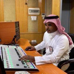 ‘وكالة المسجد الحرام’ توزع 10 آلاف مظلة وألفي سجادة