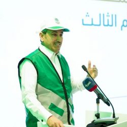 مركز الملك سلمان للإغاثة يسلم 50 طنًا من التمور هدية المملكة لجمهورية بوركينا فاسو