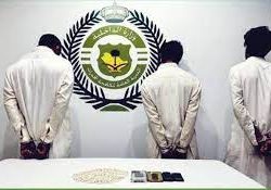 شرطة منطقة الجوف على شخص بمدينة سكاكا لترويجه مادتي الحشيش والإمفيتامين المخدرتين