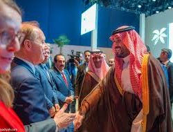 قوات الدفاع المدني بالحج تنفّذ فرضية في أحد المباني السكنية في العاصمة المقدسة