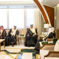 أجهزة ذكية لتعطير الأجواء على امتداد طرق المشاة جوار المسجد النبوي.