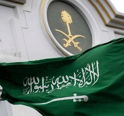 عقب زيارة رسمية لـ #المملكة.. رئيس وزراء #اليابان يغادر #جدة.