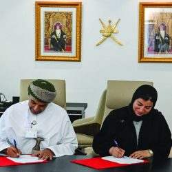 سلطنة عُمان تنفذ أكثر من 240 مشروعا في قطاع اللوجستيات لدعم رؤية عُمان 2040