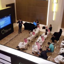 سمو أمير منطقة الباحة يكرّم الطالبتين “لمار وميار” لحصولهما على المركز الثاني في مسابقة وزارة الثقافة (مسار الأفلام)