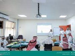 سمو محافظ الأحساء يزور نادي هجر ويشهد تدريبات الفريق الأول لكرة القدم بالنادي ويكرّم المتميزين في الألعاب المختلفة