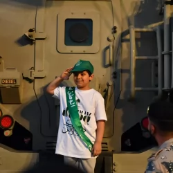 سمو الأمير فيصل بن نواف يستقبل مدير فرع وزارة البيئة والمياه والزراعة بالجوف المكلَّف حديثًا