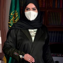 محافظ سراة عبيدة يرعى إحتفال اليوم الوطني الـ 93 بثانوية خالد الفيصل