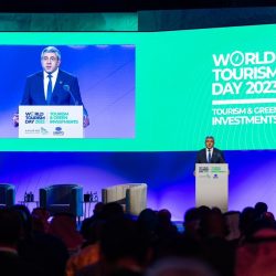 تحديثات مجدولة لأنظمة “#أبشر” غدًا من الساعة الـ12 صباحًا وحتى الساعة الواحدة ظهرًا.