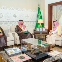 رئيس بلدية صوير يكرم العاملين في احتفال اليوم الوطني 93