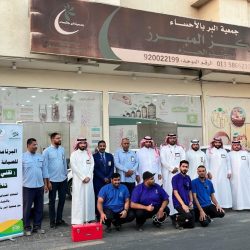 مدير عام فرع مركز وقاء بمنطقة عسير يناقش سبل التعريف بمخاطر السوسة الحمراء مع إدارة التعليم