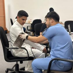 فريق طبي بأبها الخاص ينقذ طفل من شق سقف الحلق 